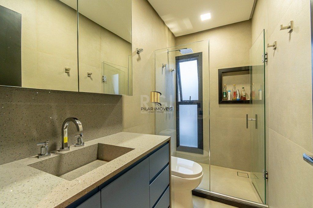 Casa Condominio para Venda - 350m², 4 dormitórios, sendo 4 suites, 4 vagas
