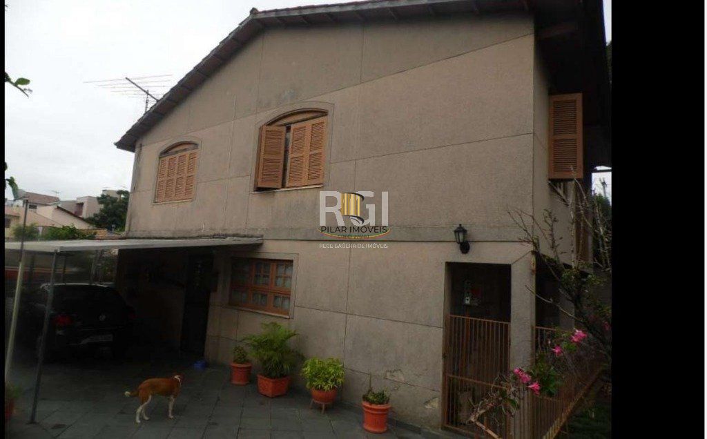 Casa para Venda - 150m², 3 dormitórios, sendo 1 suites, 5 vagas - Vila Ipiranga