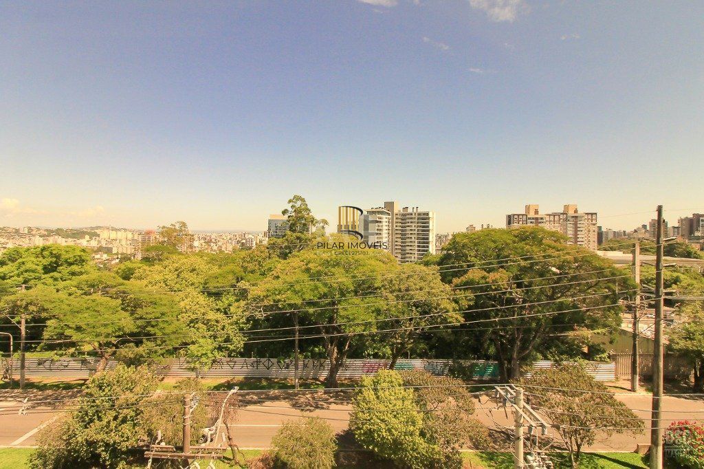 Cobertura 3 dormitórios no bairro Petrópolis