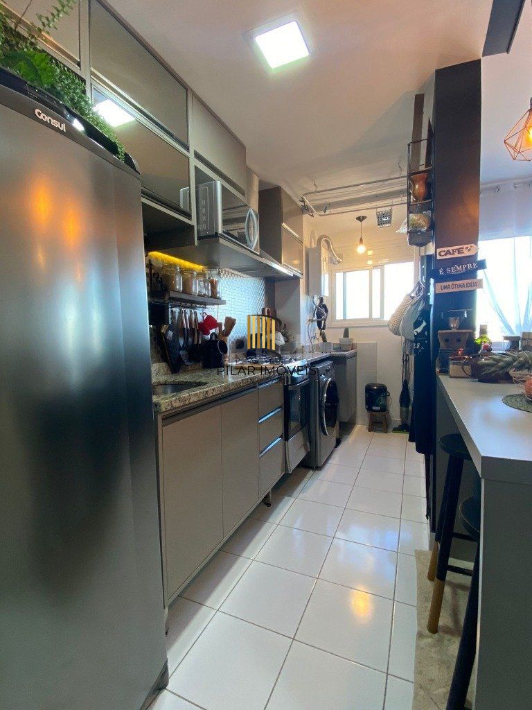 Apartamento para Venda - 65m², 2 dormitórios, sendo 1 suites, 1 vaga - Humaitá