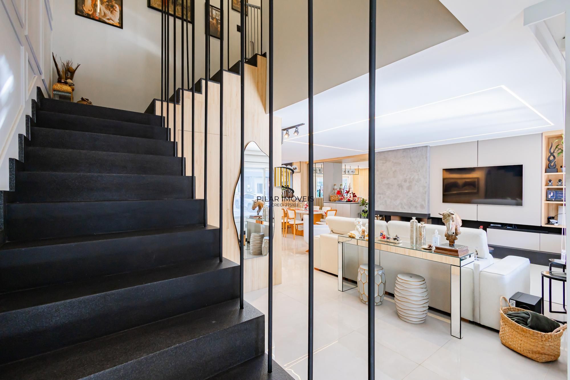 CASA 100% MOBILIADA NO VALE SOS LÍRIOS