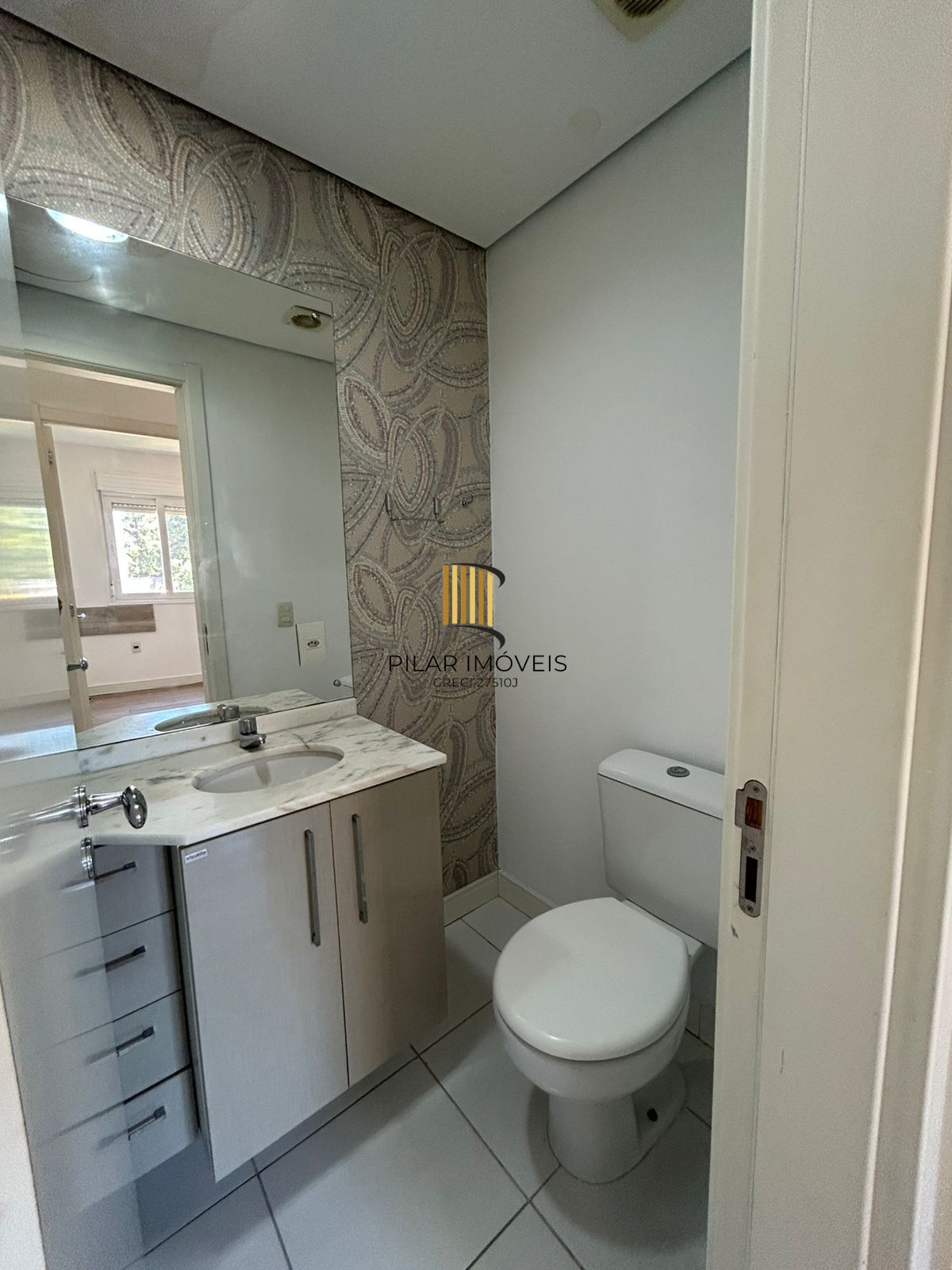 Apartamento para Venda - 73m², 3 dormitórios, sendo 1 suites, 1 vaga - Jardim Itu Sabará