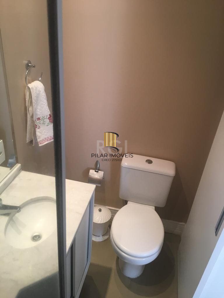 LINDO APARTAMENTO MOBILIADO.