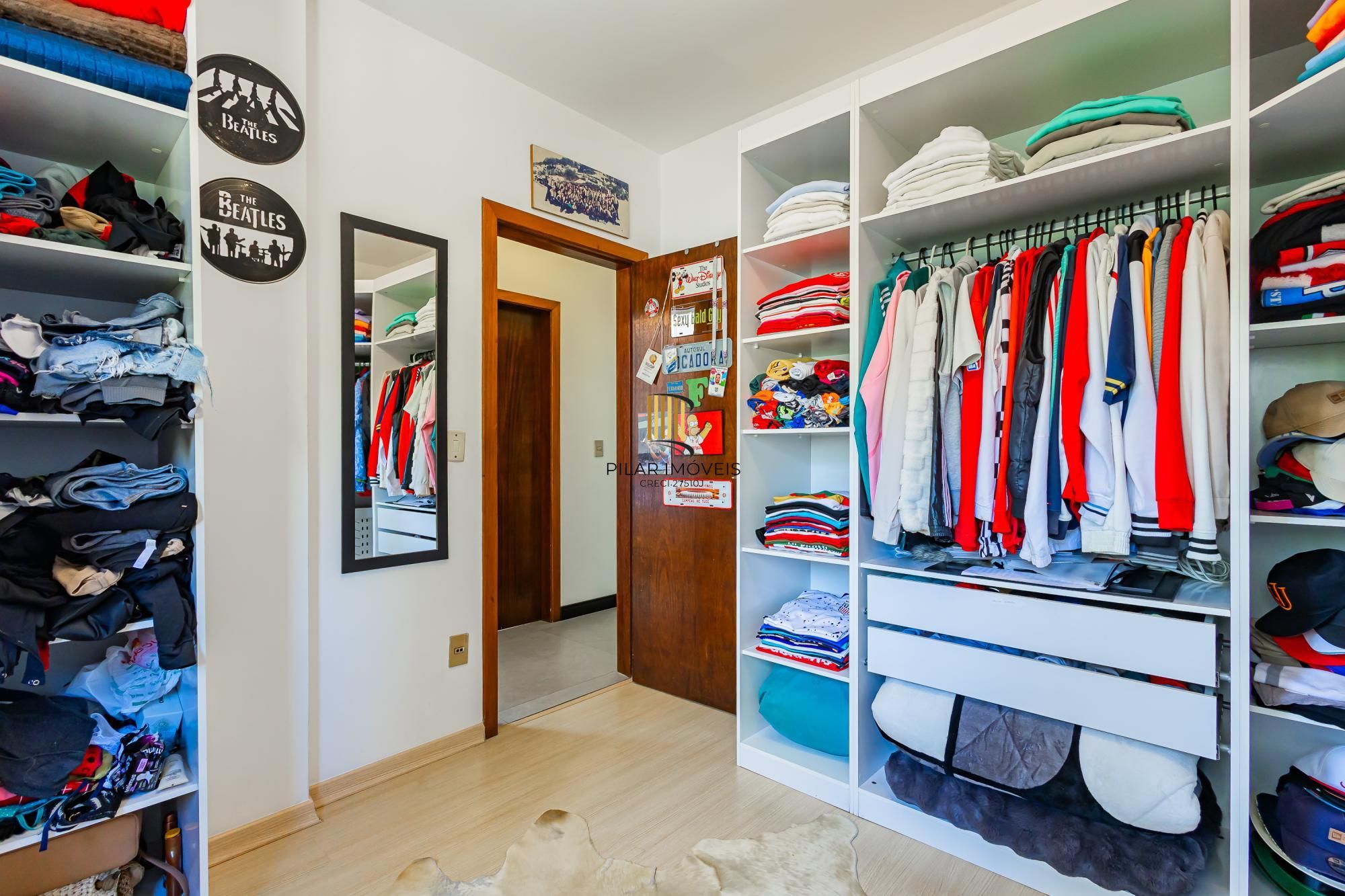 Apartamento com 92 m² no Menino Deus.