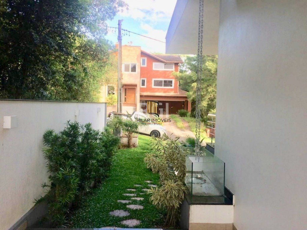 Casa Condominio para Venda. 3 dormitórios, sendo 1 suites, 3 vagas - Krahe