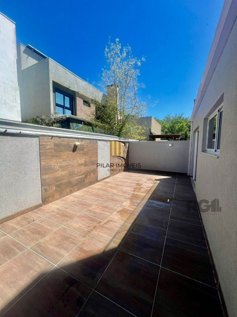 Casa em condomínio fechado