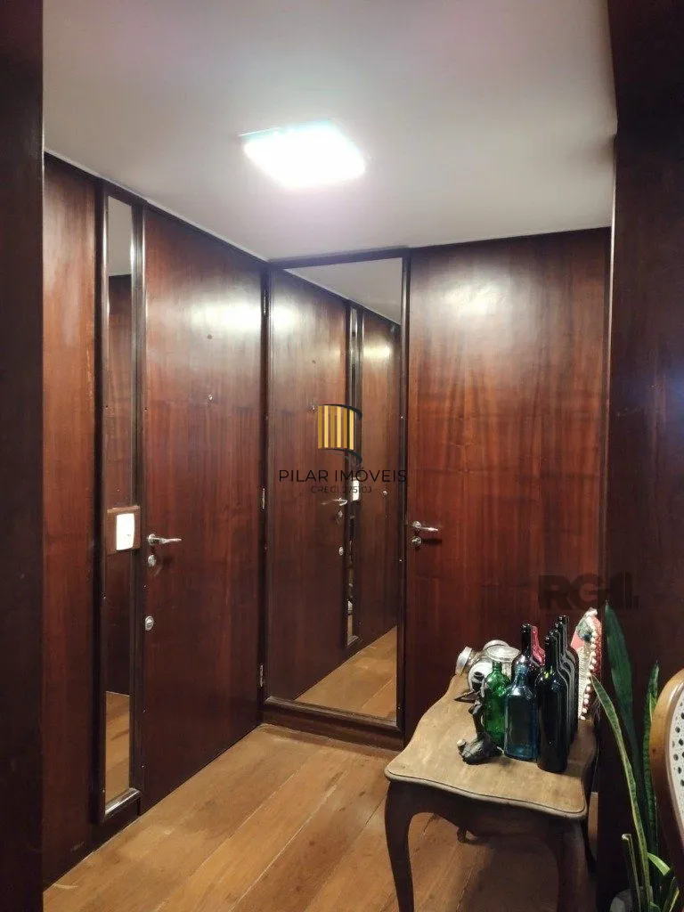 Apartamento 3 Dormitório(s) Bairro Petrópolis