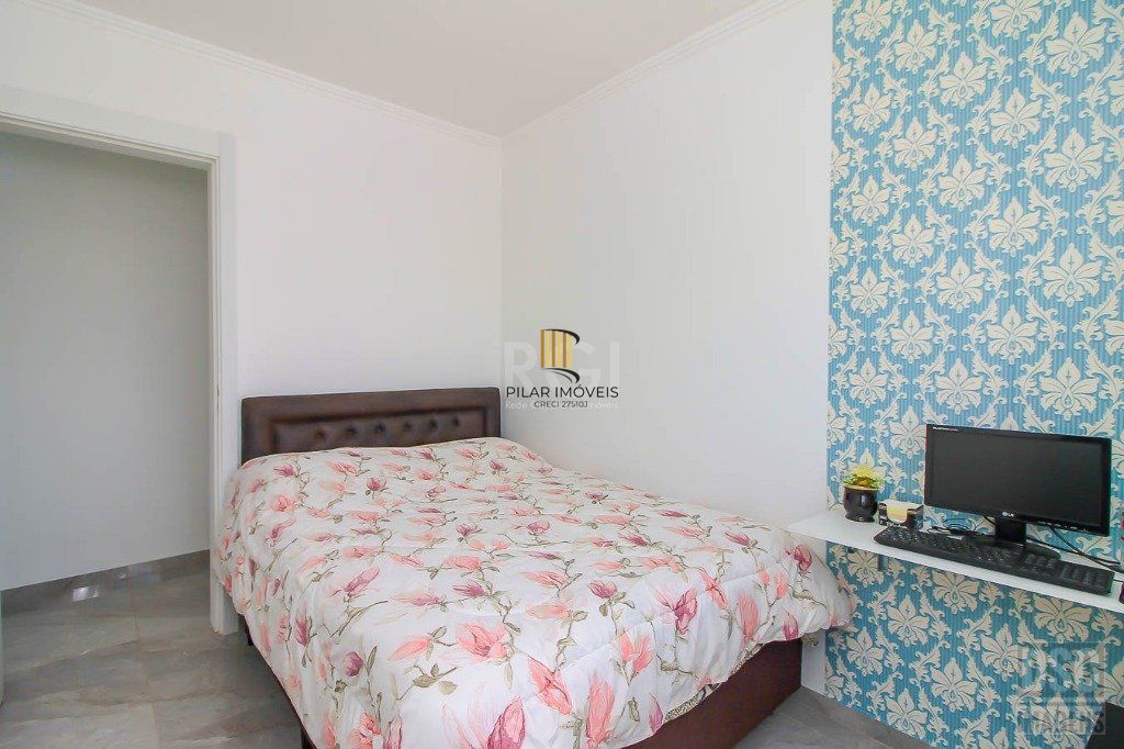 Apartamento para Venda - 65m², 3 dormitórios, sendo 1 suites, 1 vaga - Humaitá