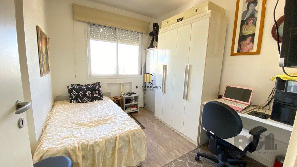Apartamento 2 dormitórios no bairro Vila Ipiranga
