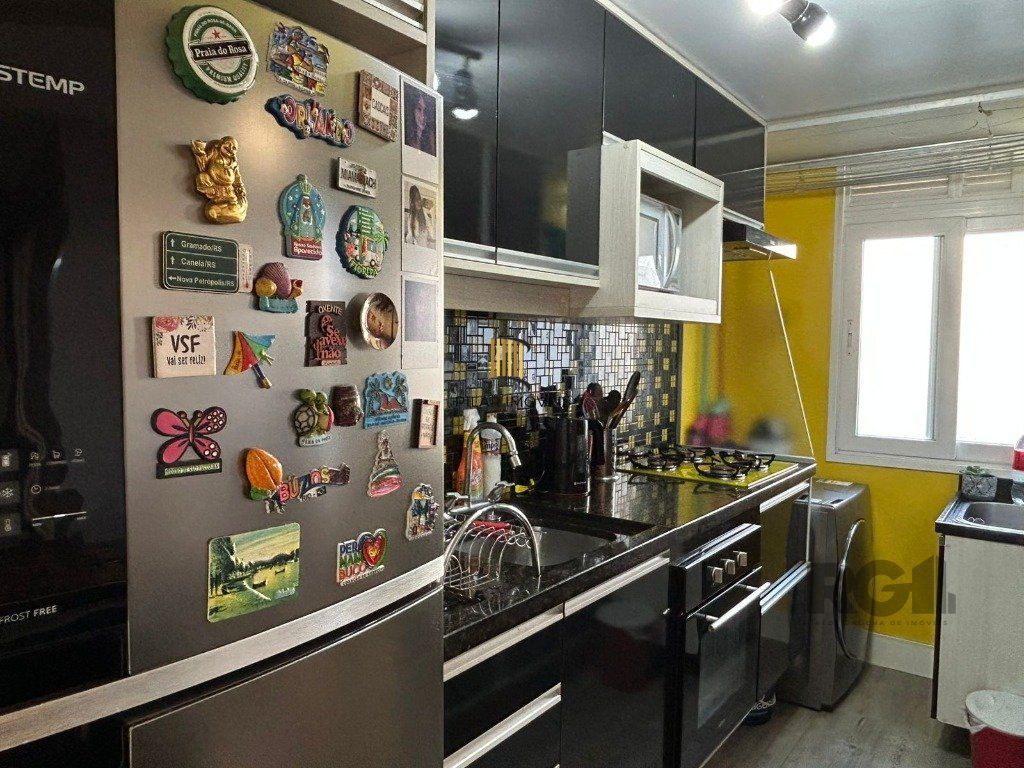 Apartamento 2 dormitórios no bairro Jardim Sabará
