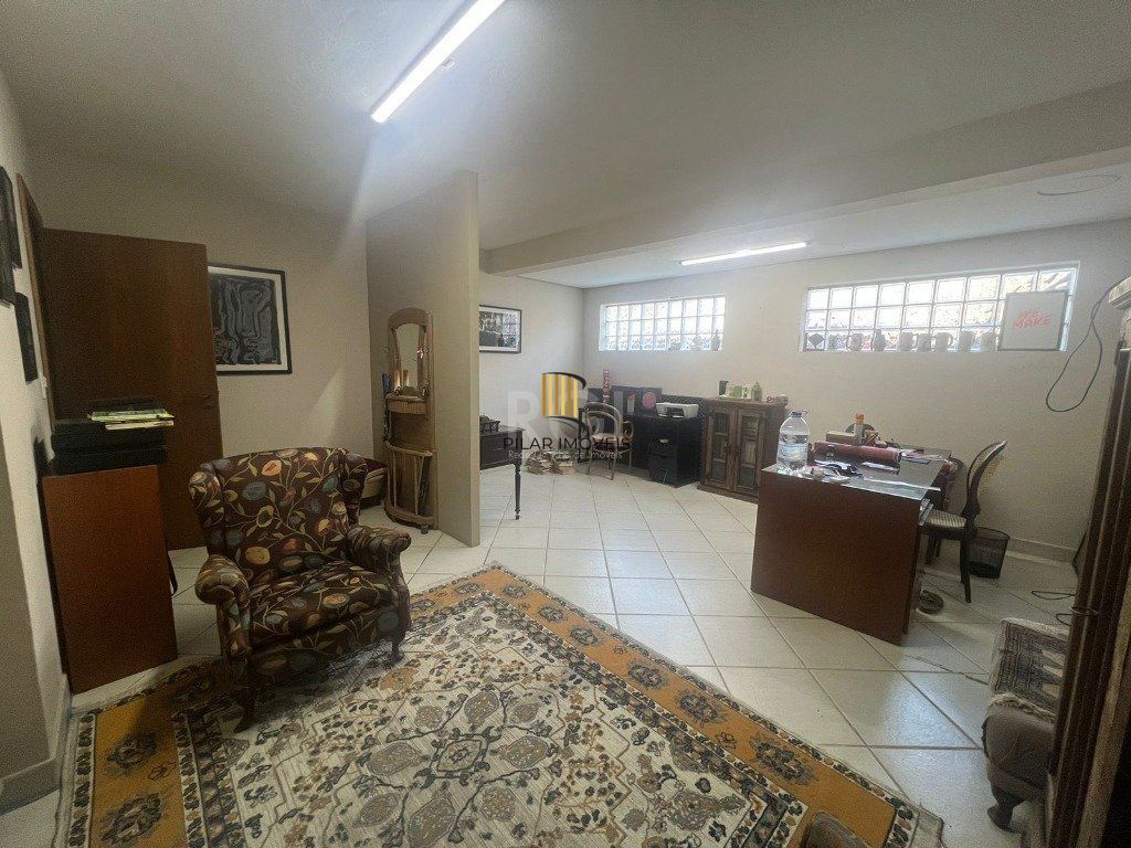 Excelente casa na Chácara das Pedras