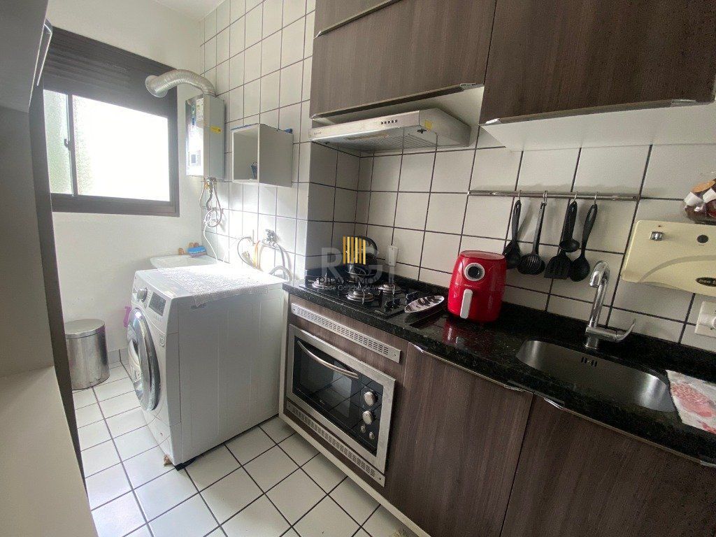 Apartamento 3 dormitórios no bairro Sarandi