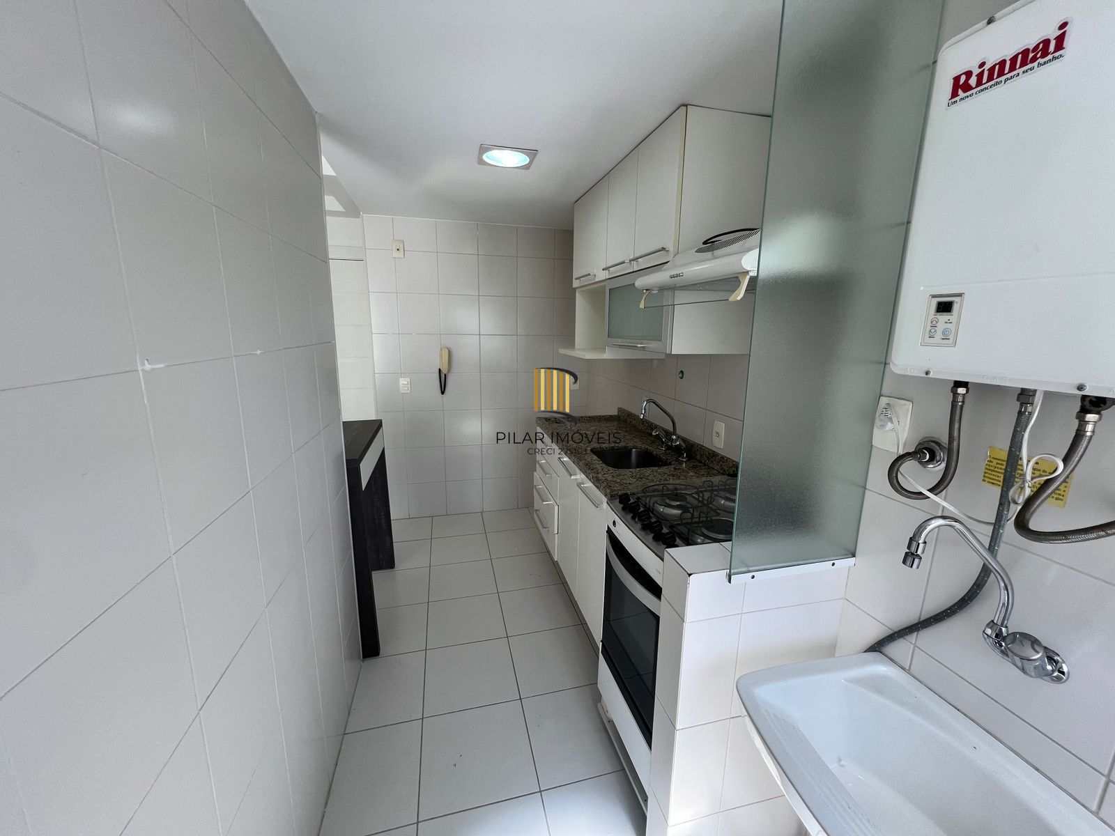 Apartamento 2 Dormitórios semi mobiliado