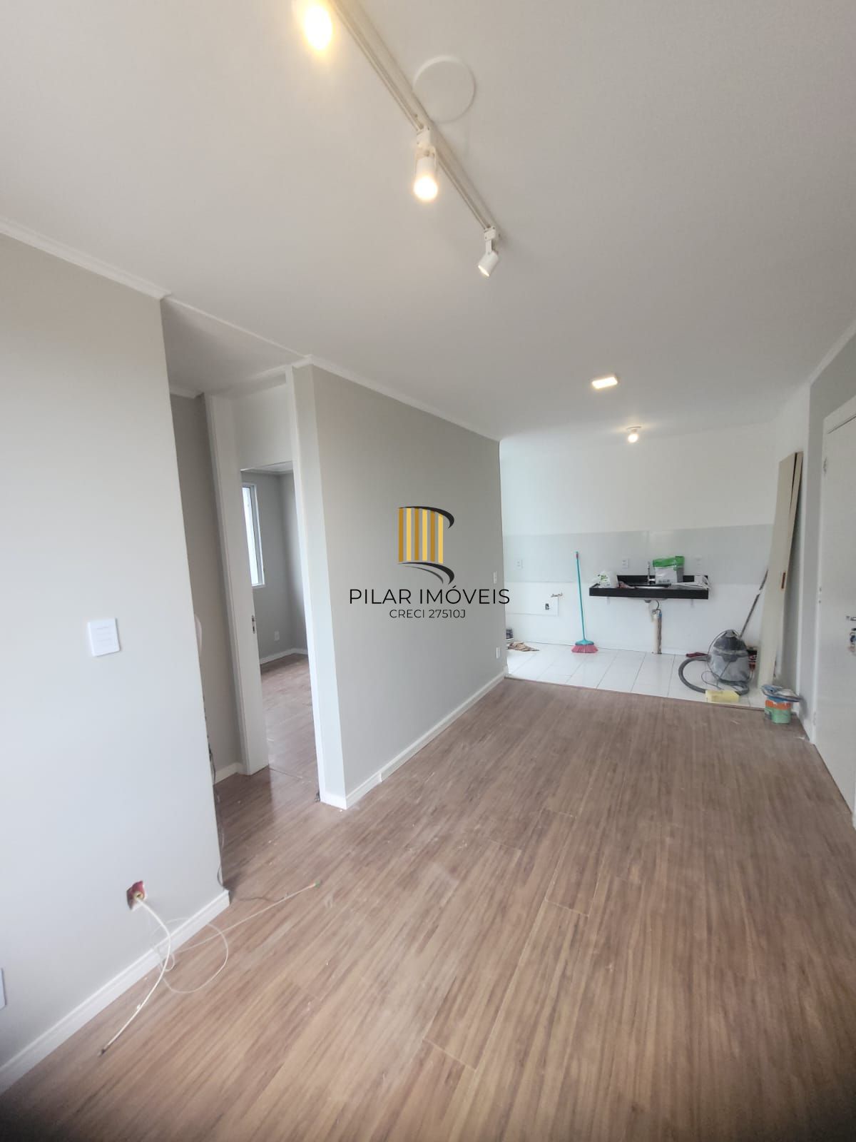 Apartamento 2 dormitórios Rossi Ideal