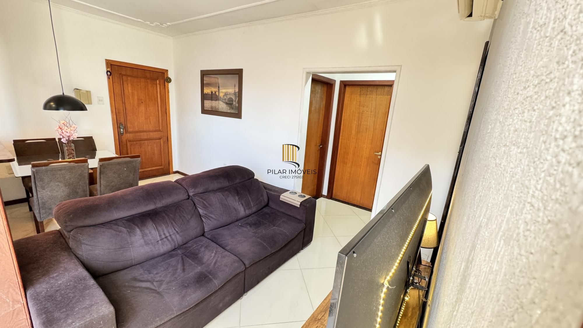 Apartamento 2 dormitórios 1 quadra Assis Brasil