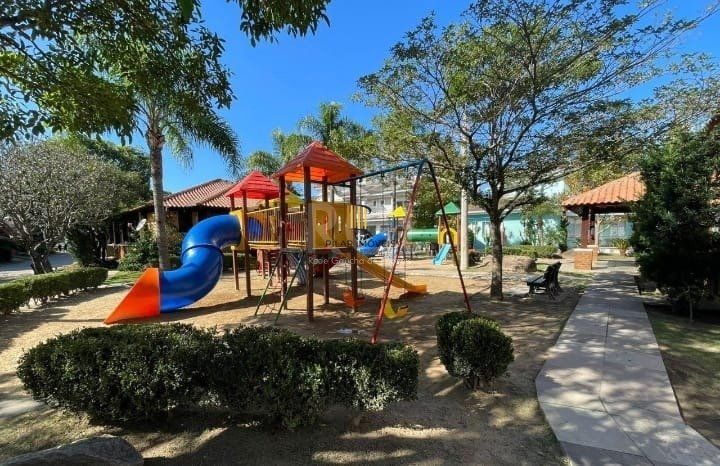 Casa Condominio para Venda - 144m², 3 dormitórios, sendo 3 suites, 4 vagas