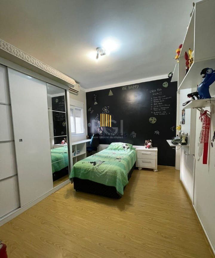 Casa Condominio para Venda - 144m², 3 dormitórios, sendo 3 suites, 4 vagas