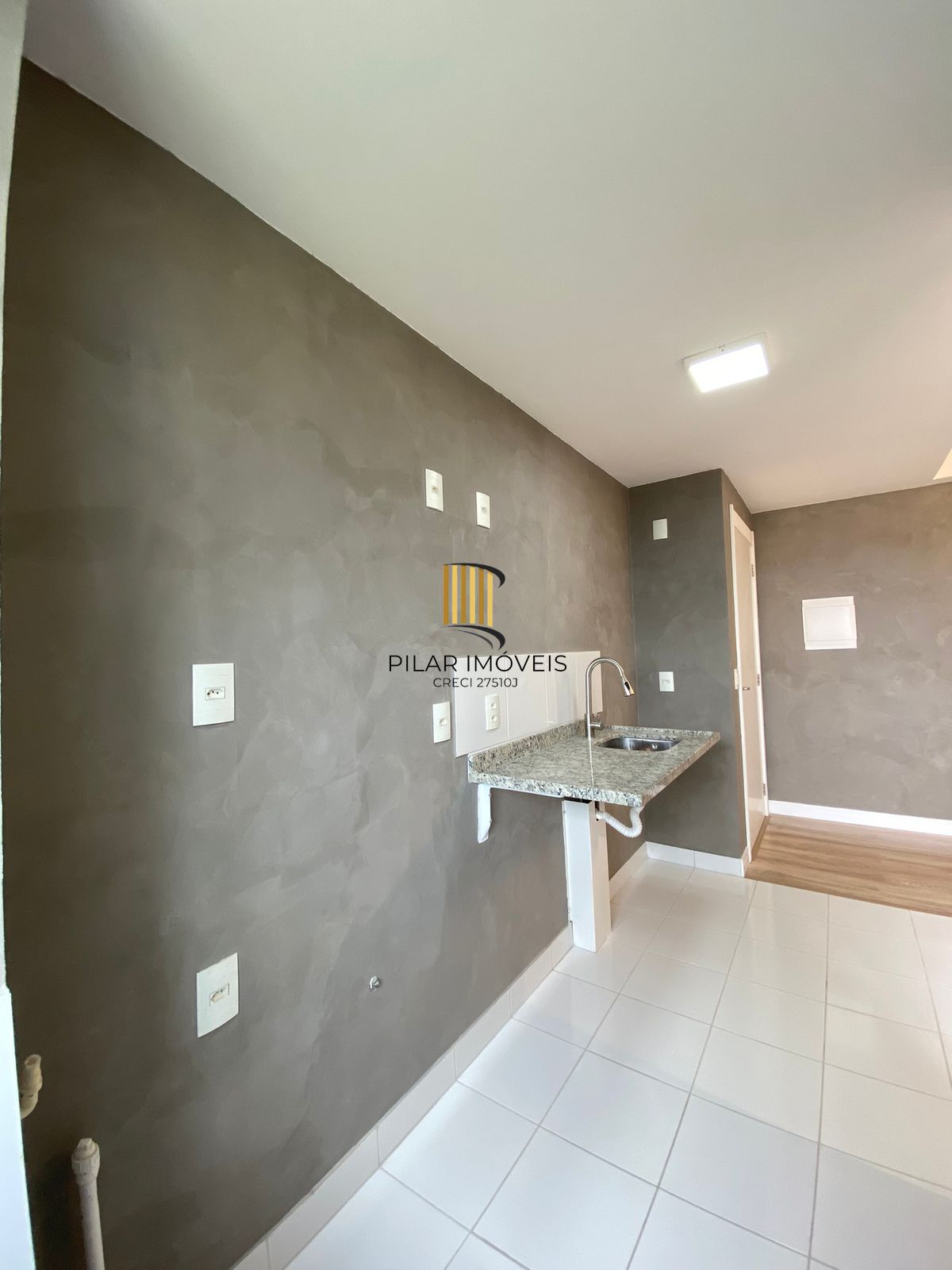 Apartamento 3 dormitórios no bairro Humaitá