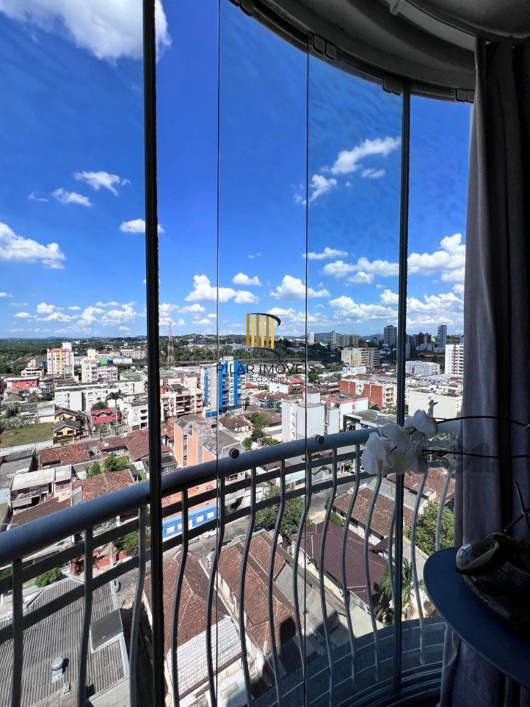Apartamento 3 dormitórios no bairro Centro