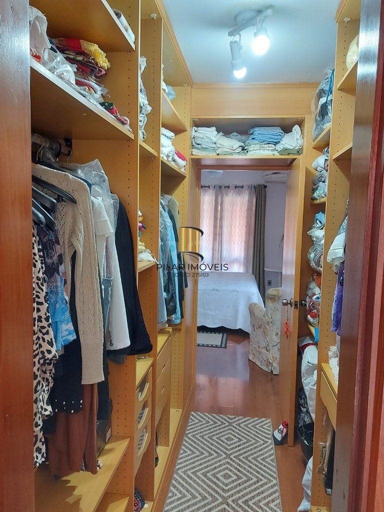 Casa Condominio para Venda - 234m², 3 dormitórios, sendo 1 suites, 2 vagas