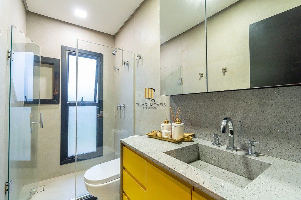 Casa Condominio para Venda - 350m², 4 dormitórios, sendo 4 suites, 4 vagas