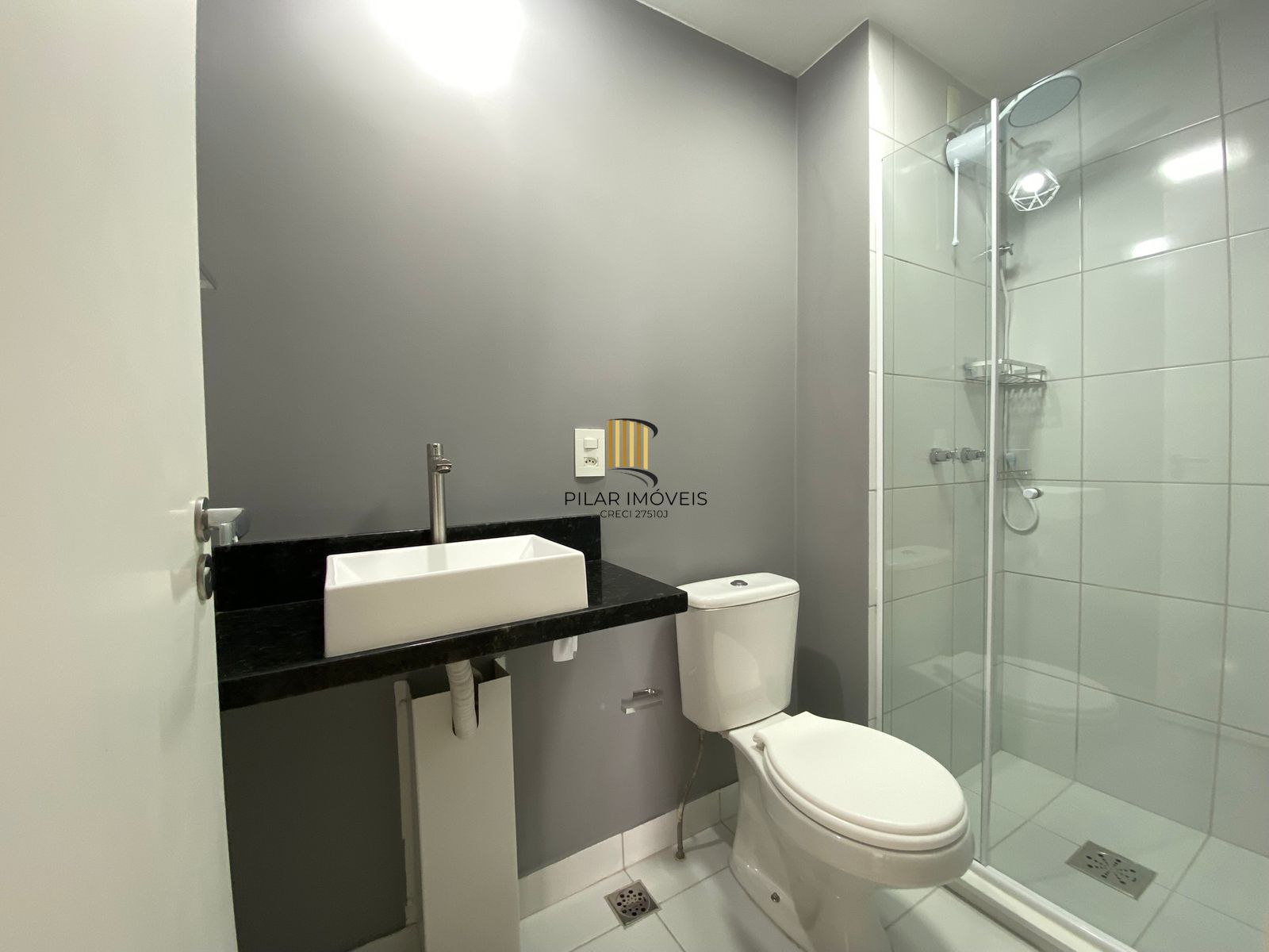 Apartamento 3 dormitórios no bairro Humaitá