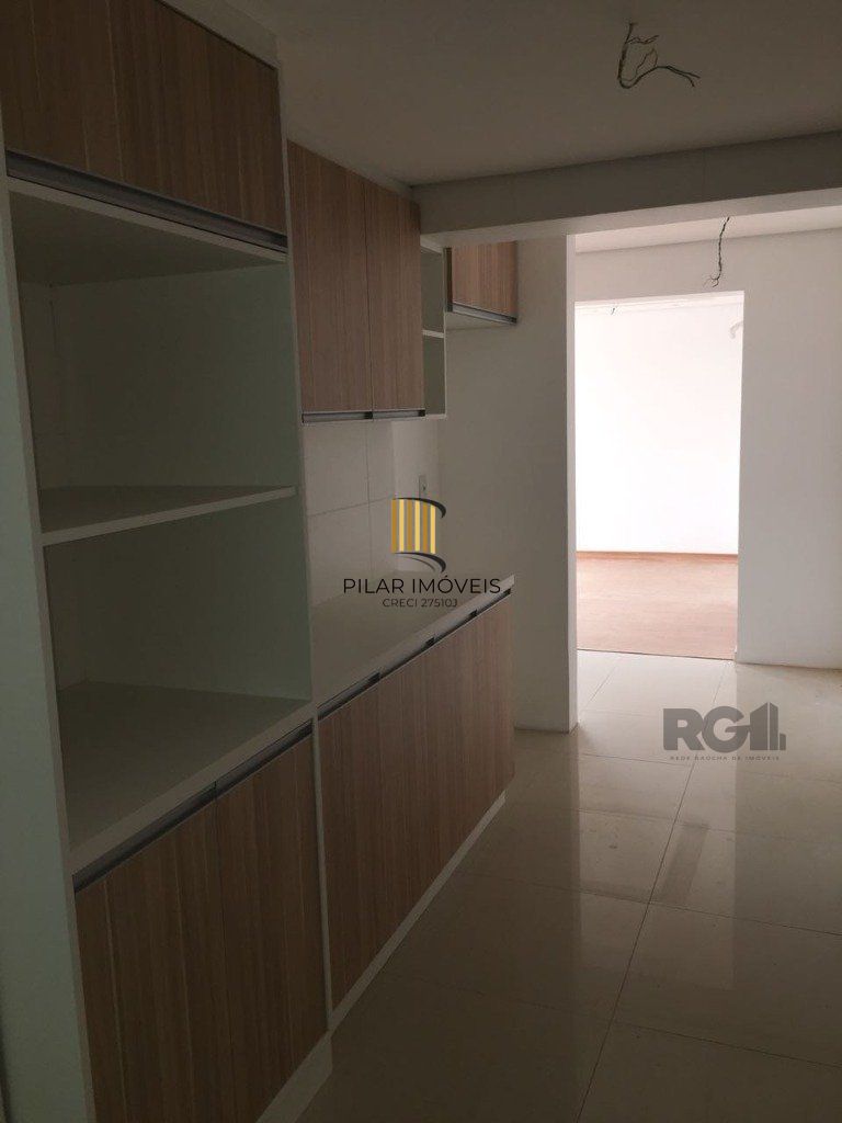 Apartamento 2 Dormitório(s) Bairro Passo da Areia