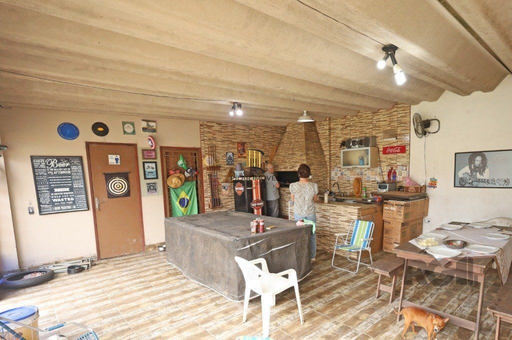 Excelente casa de 65m², toda reformada,  com 2 dormitórios
