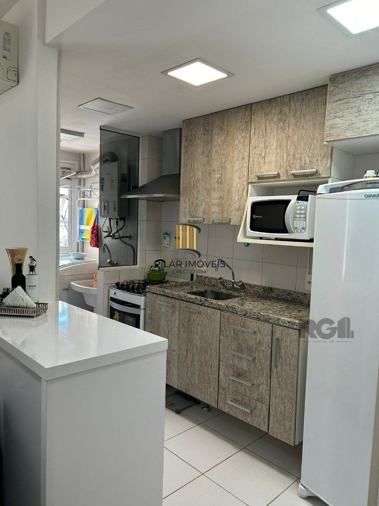 Apartamento 2 Dormitório(s) Bairro Vila Ipiranga