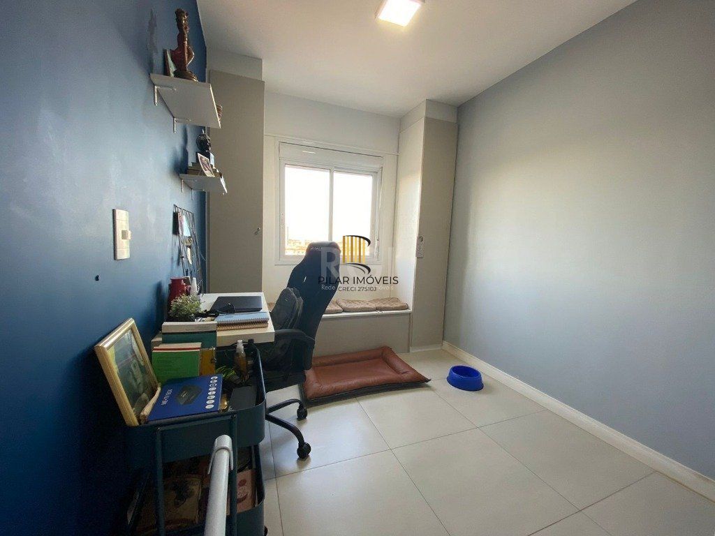Apartamento para Venda - 65m², 2 dormitórios, sendo 1 suites, 1 vaga - Humaitá