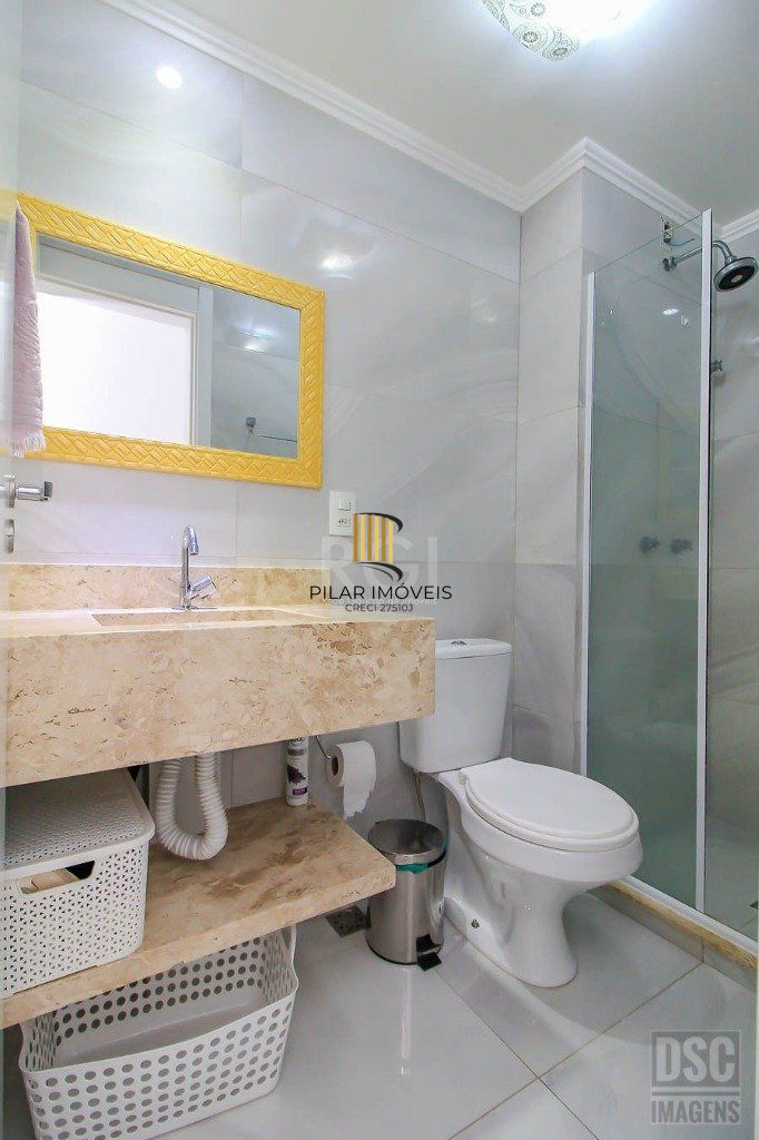 Apartamento para Venda - 65m², 3 dormitórios, sendo 1 suites, 1 vaga - Humaitá