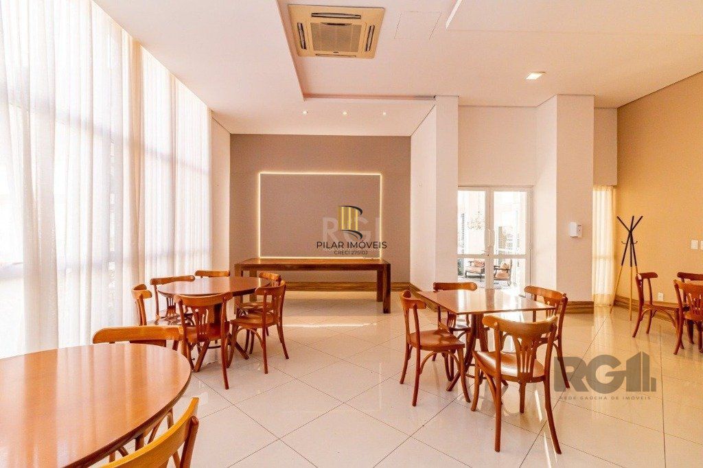 Apartamento 2 Dormitório(s) Bairro Passo da Areia