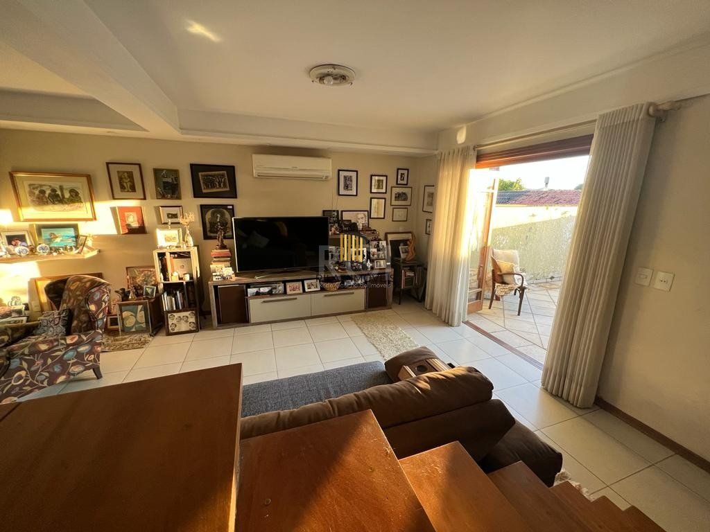 Excelente casa na Chácara das Pedras