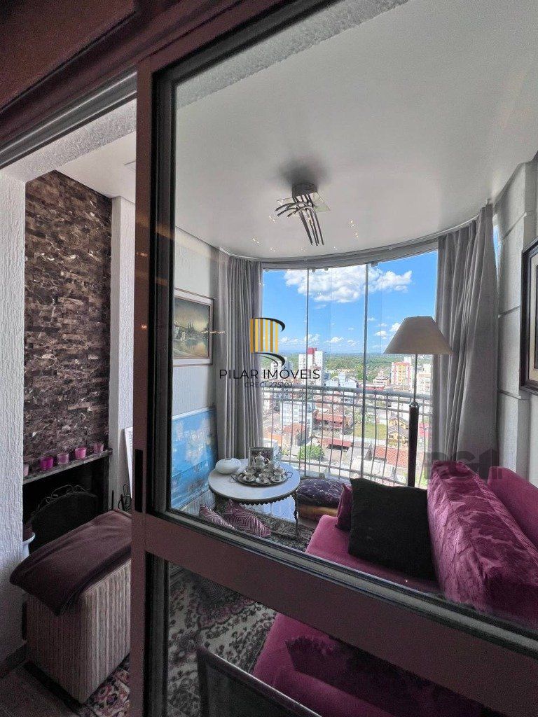 Apartamento 3 dormitórios no bairro Centro