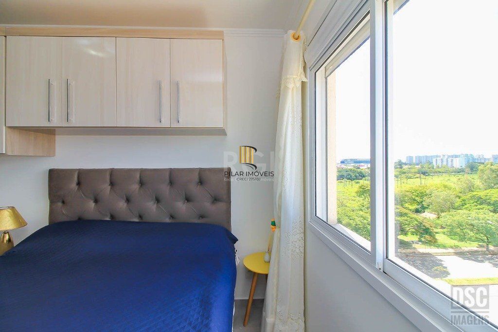 Apartamento para Venda - 65m², 3 dormitórios, sendo 1 suites, 1 vaga - Humaitá