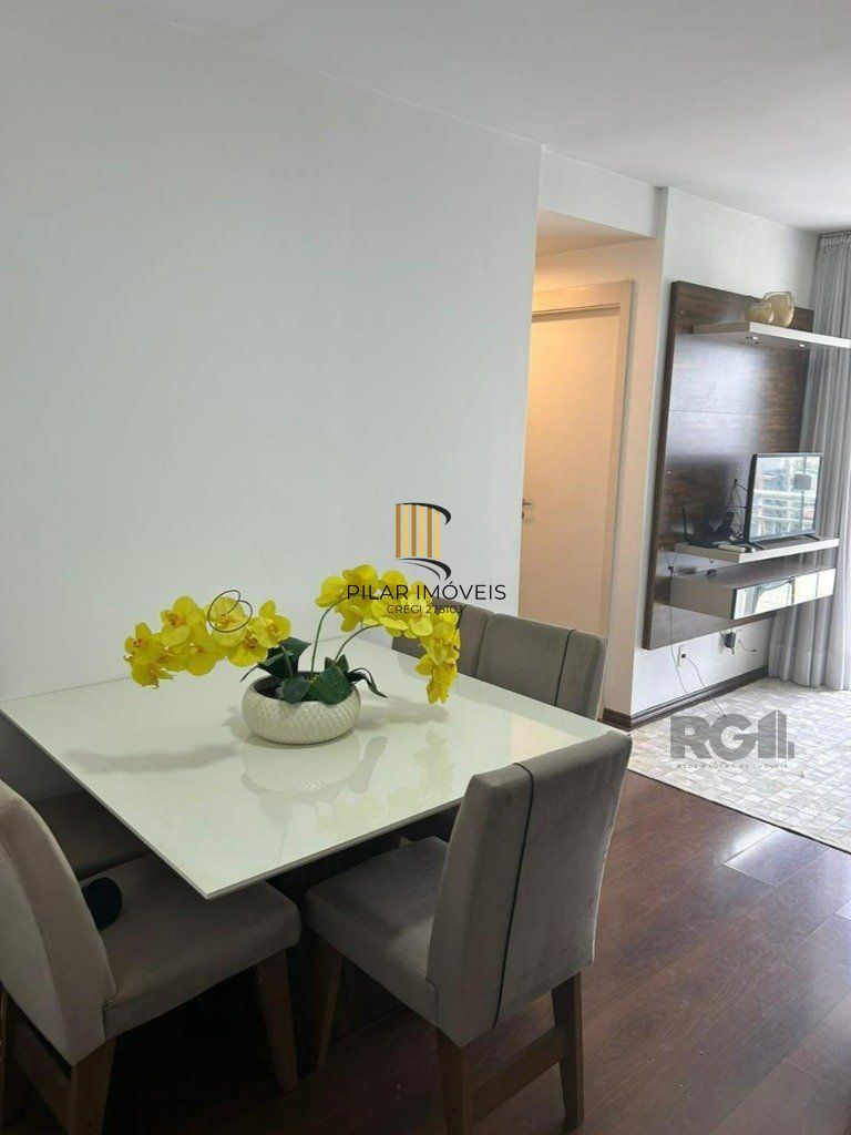 Apartamento 2 Dormitório(s) Bairro Vila Ipiranga
