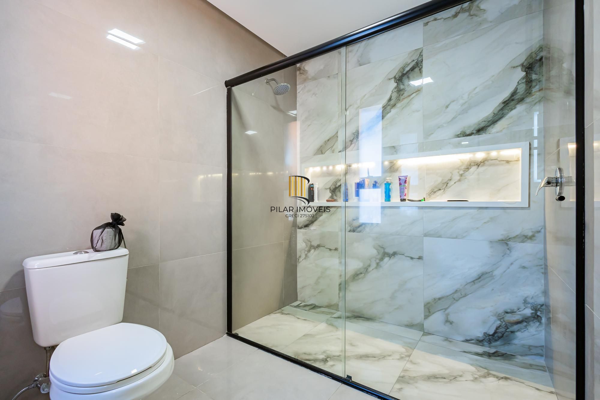 CASA 100% MOBILIADA NO VALE SOS LÍRIOS