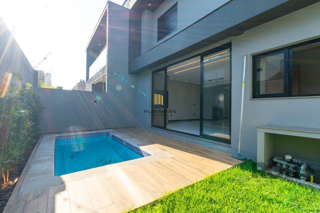 Casa em condomínio fechado