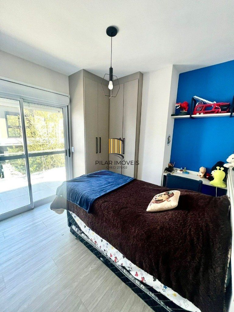 Casa em condomínio fechado