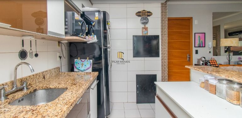 Excelente apartamento de 2 Dormitórios com 2 vagas a 50mts do Bourbon Country