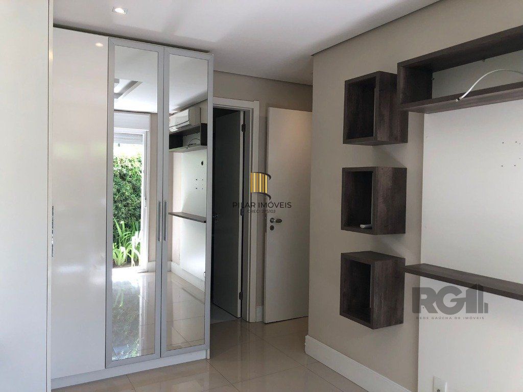 Apartamento com pátio 2 quartos (1 suites) churrasqueira e vaga. Infra completa