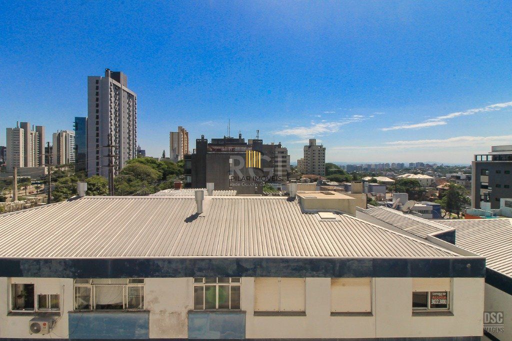 Cobertura 3 dormitórios no bairro Petrópolis