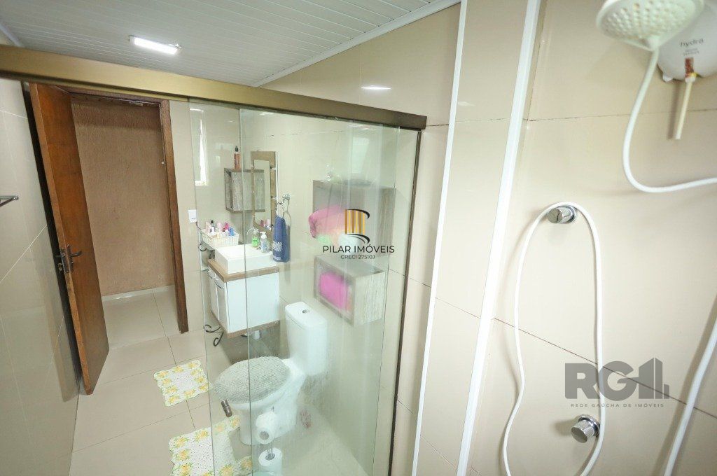 Excelente casa de 65m², toda reformada,  com 2 dormitórios
