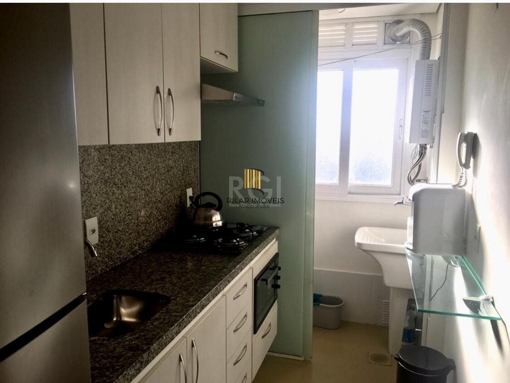 LINDO APARTAMENTO MOBILIADO.