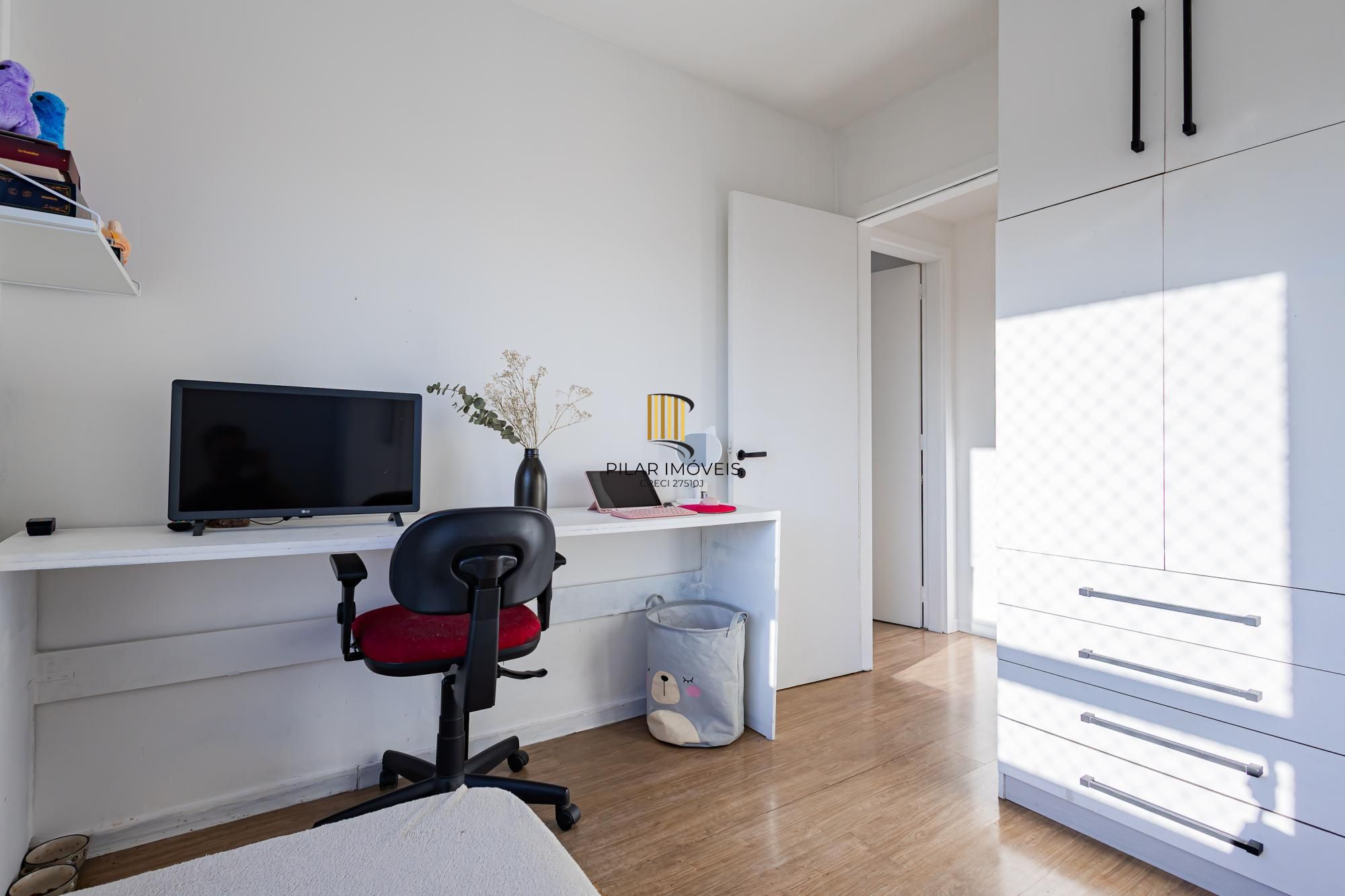 Excelente 2 quartos(suíte), churrasqueira e vaga. Infra completa: Punto Lindóia