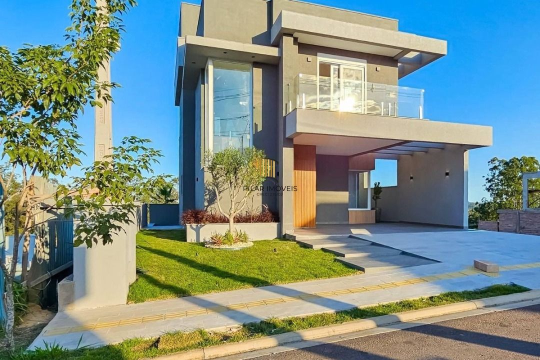 Casa de Condomínio 3 dormitórios no bairro Centro