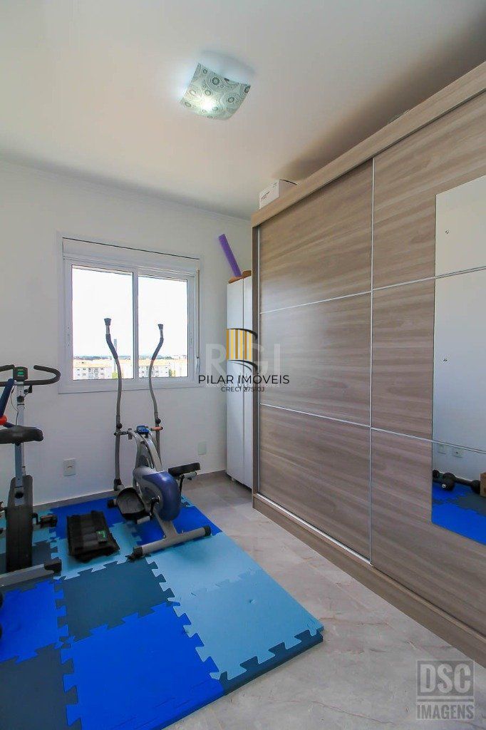 Apartamento para Venda - 65m², 3 dormitórios, sendo 1 suites, 1 vaga - Humaitá