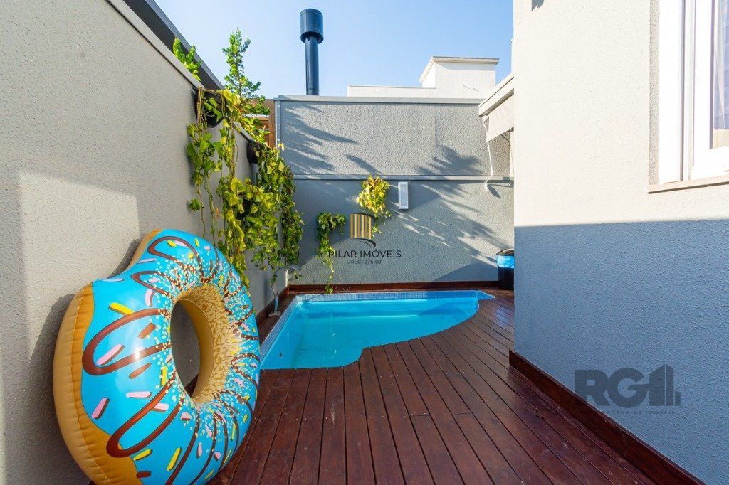 Casa em condomínio