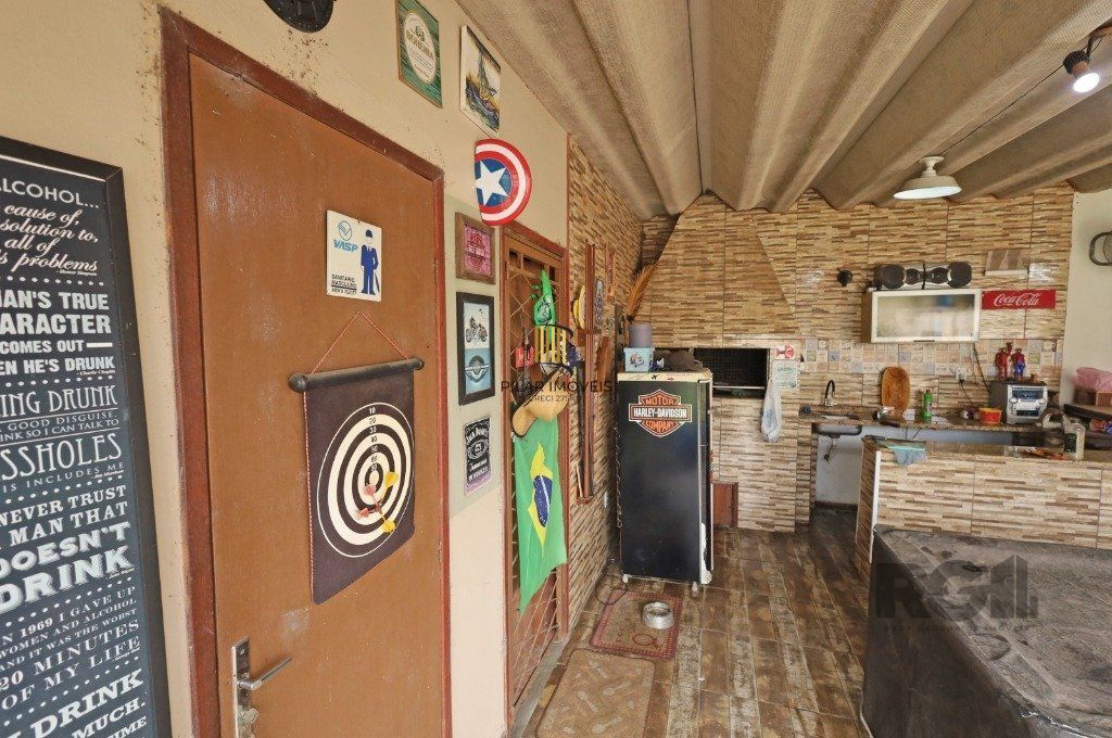 Excelente casa de 65m², toda reformada,  com 2 dormitórios