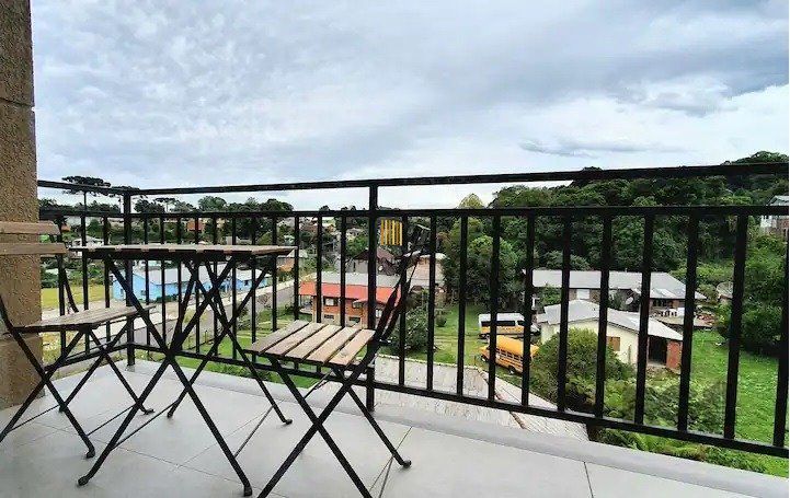Apartamento 2 dormitórios no bairro Loteamento Central